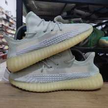 Harga adidas yeezy Original, Model Terbaru .